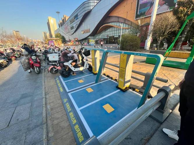 【两轮电动车,两轮电动车充电桩】