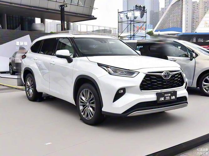 汉兰达6缸多少钱一辆(汉兰达六缸多大排量)