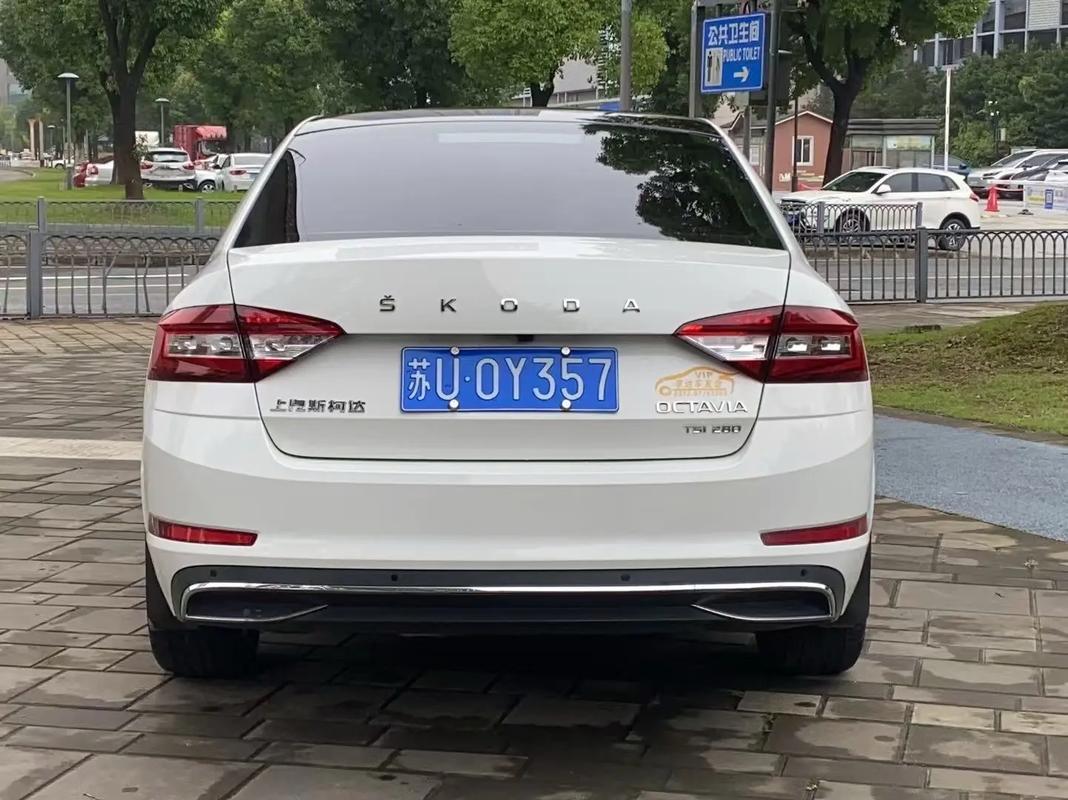 斯柯达新明锐2020(斯柯达新明锐油箱多少升)