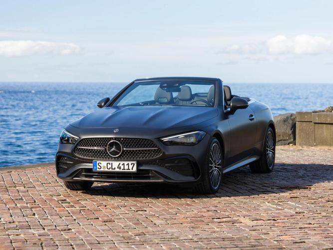 奔驰双门四座有哪几款／奔驰双门四座轿跑车有几种