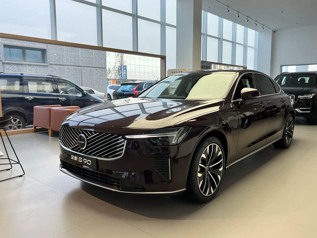 s90沃尔沃图片(s90沃尔沃高清图片)
