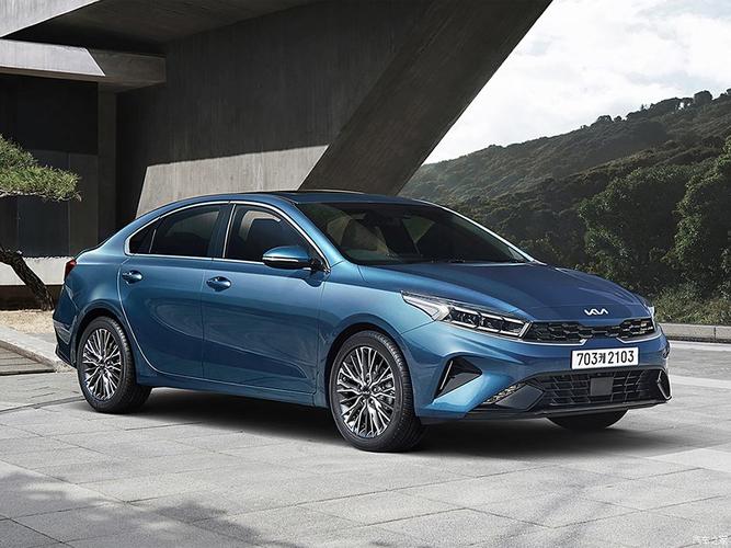 【2022起亚k3等新款,2022款起亚k3曝光图】