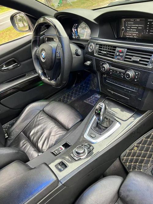 宝马新3系电子手刹不解除直接走可以吗,2021款宝马3系电子手刹