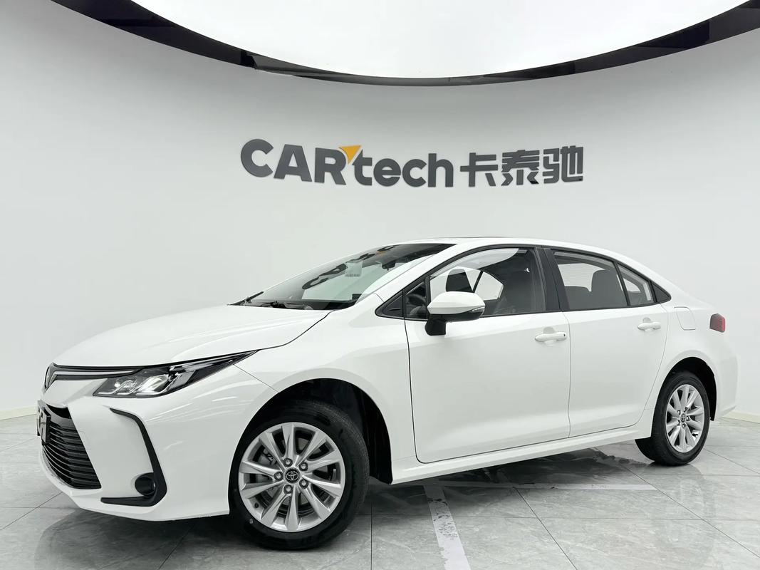 25款卡罗拉价格及图片(2015年卡罗拉图片)