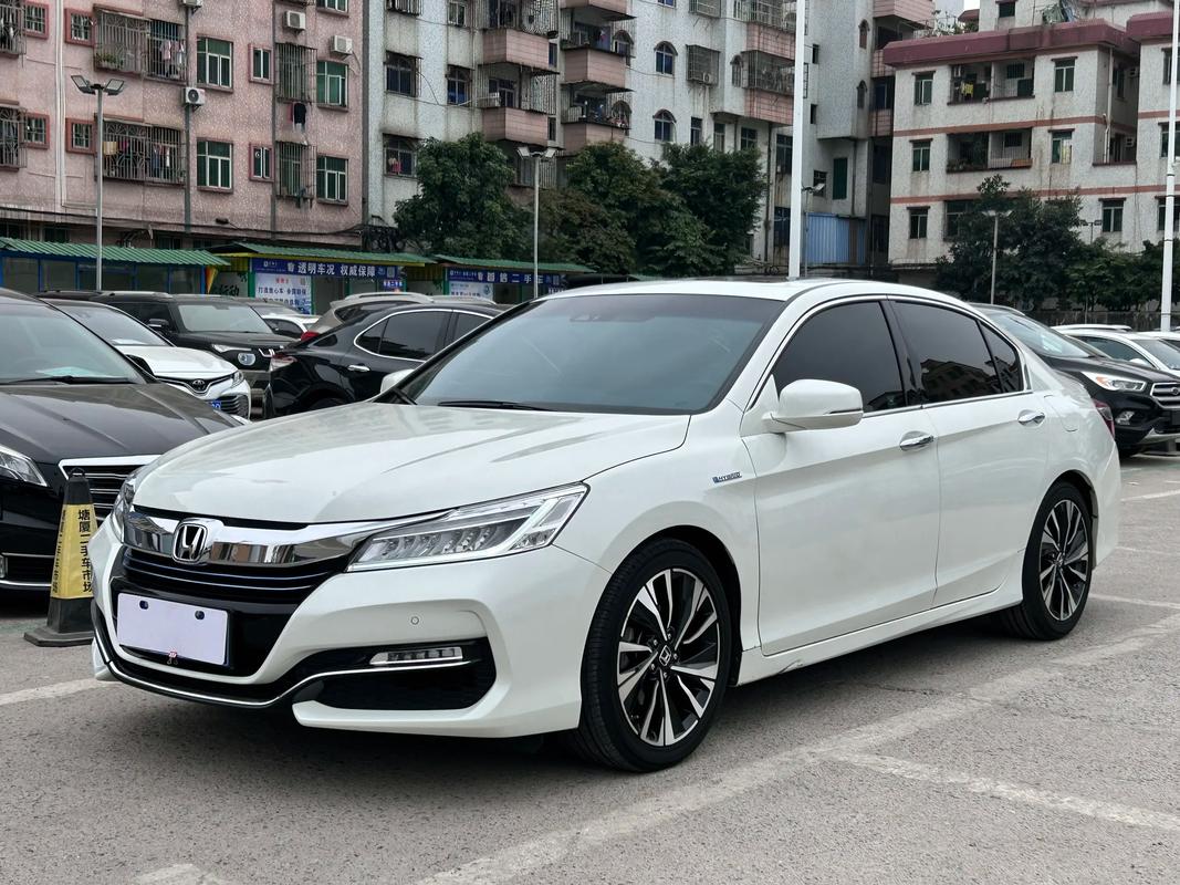 16年雅阁是9代还是9代半(16年雅阁是9代还是9代半的)